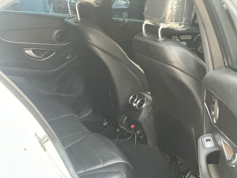 Thumbnail 5 of 2016 Mercedes-Benz C-Class C300